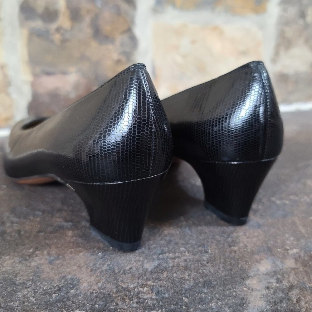 SALVATORE Ferragamo Black Vintage Heels 9.5 - Picture 5 of 9
